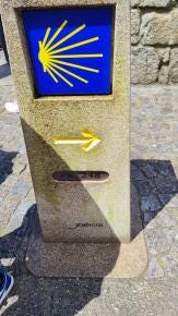 Foto {1} di {2}
