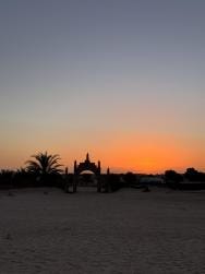 Foto {1} di {2}