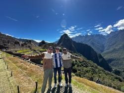 Foto 1 de 3