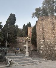 Foto {1} di {2}