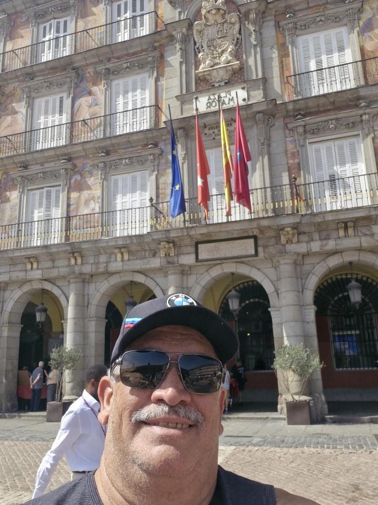 Foto 1 de 2