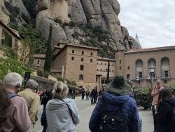 Foto {1} di {2}