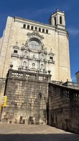Foto {1} di {2}