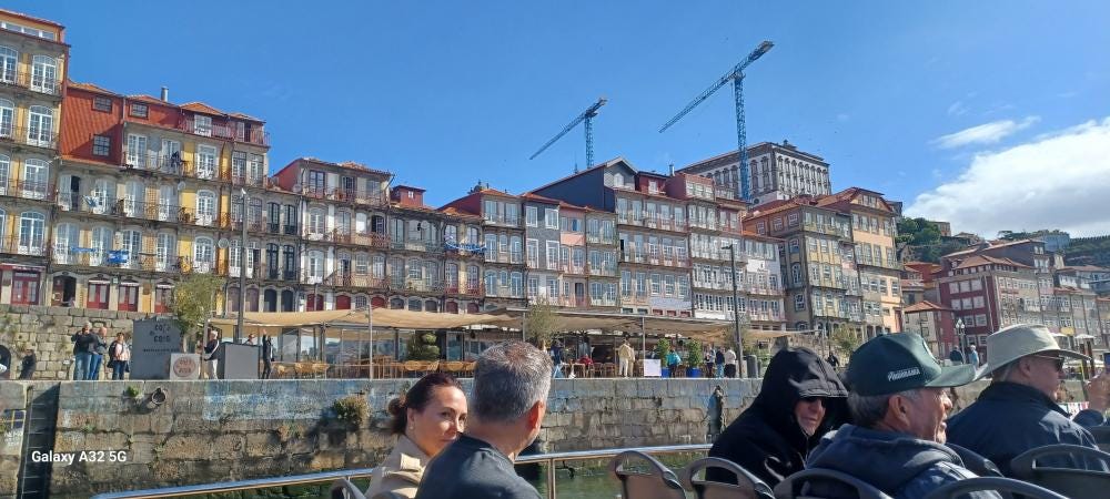 Foto 5 di 5