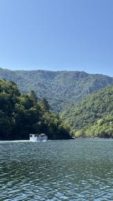 Foto {1} di {2}