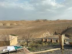 Foto {1} di {2}
