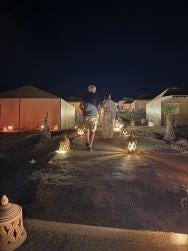 Foto {1} di {2}