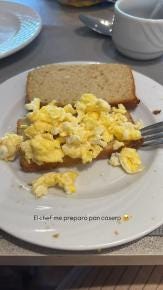 Image {1} of {2}