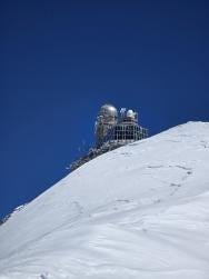 Foto {1} di {2}
