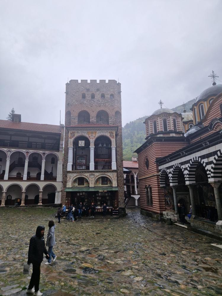 Foto 4 di 5
