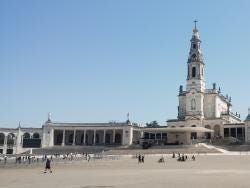 Foto {1} di {2}