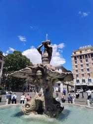 Foto {1} di {2}