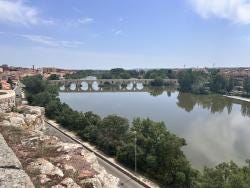 Foto 1 de 3