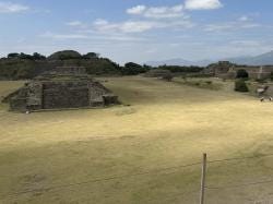 Foto 1 de 3