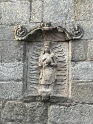 Foto {1} di {2}