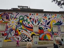 Foto {1} di {2}
