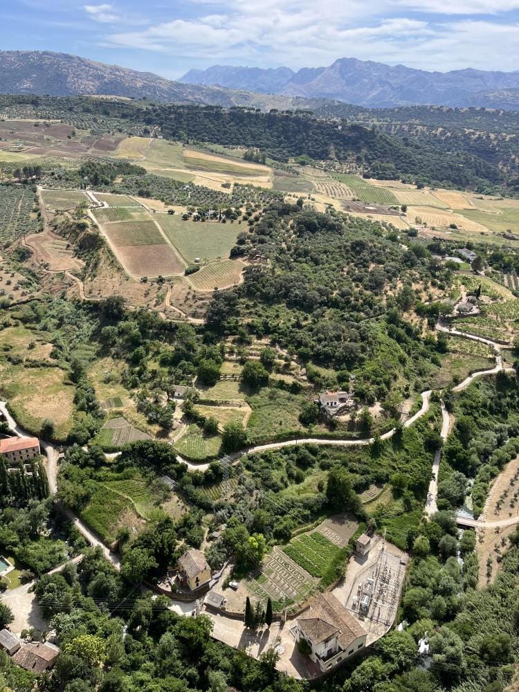 Photo 1 from 5