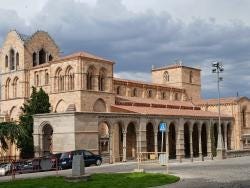 Foto 1 de 3