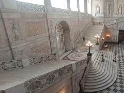 Foto {1} di {2}