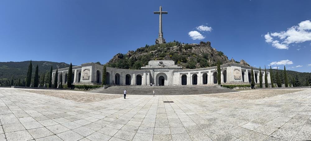 Foto 1 de 3