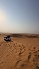Image {1} of {2}