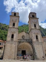 Foto 1 de 3