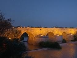 Foto 1 de 3