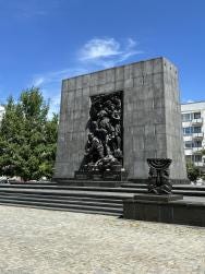 Foto {1} di {2}