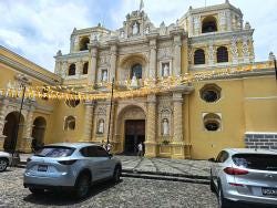 Foto 1 de 4