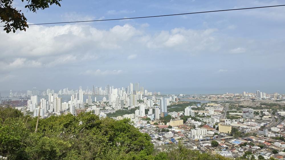 Foto 1 de 3