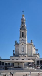 Foto {1} di {2}