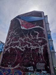 Foto {1} di {2}