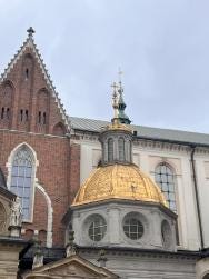 Foto {1} di {2}