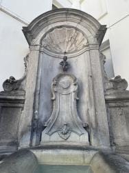 Foto {1} di {2}