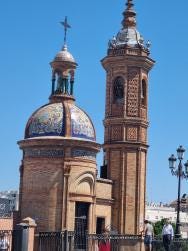 Foto {1} di {2}