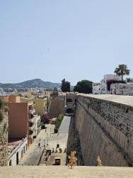 Foto 1 de 3