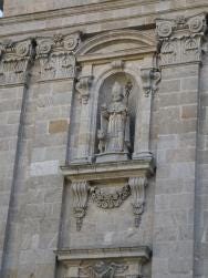 Foto {1} di {2}