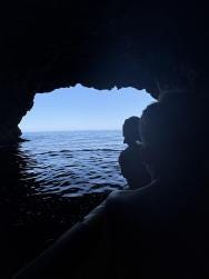 Image {1} of {2}