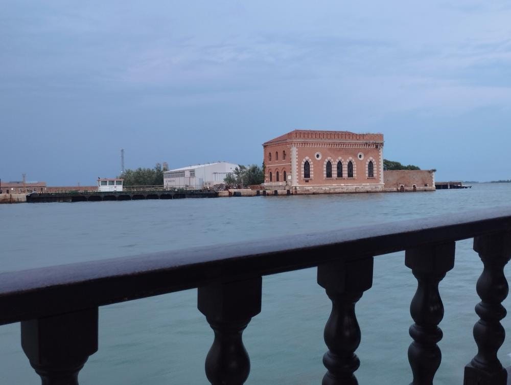Foto 4 di 7