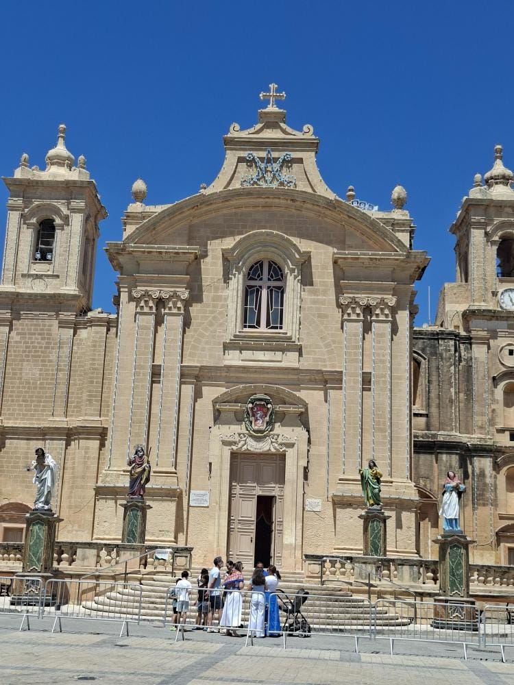 Foto 2 de 3