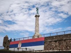 Foto 1 de 3