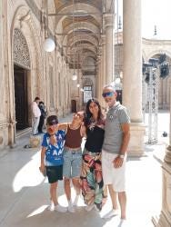 Foto {1} di {2}