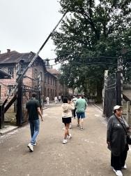 Foto 1 de 3