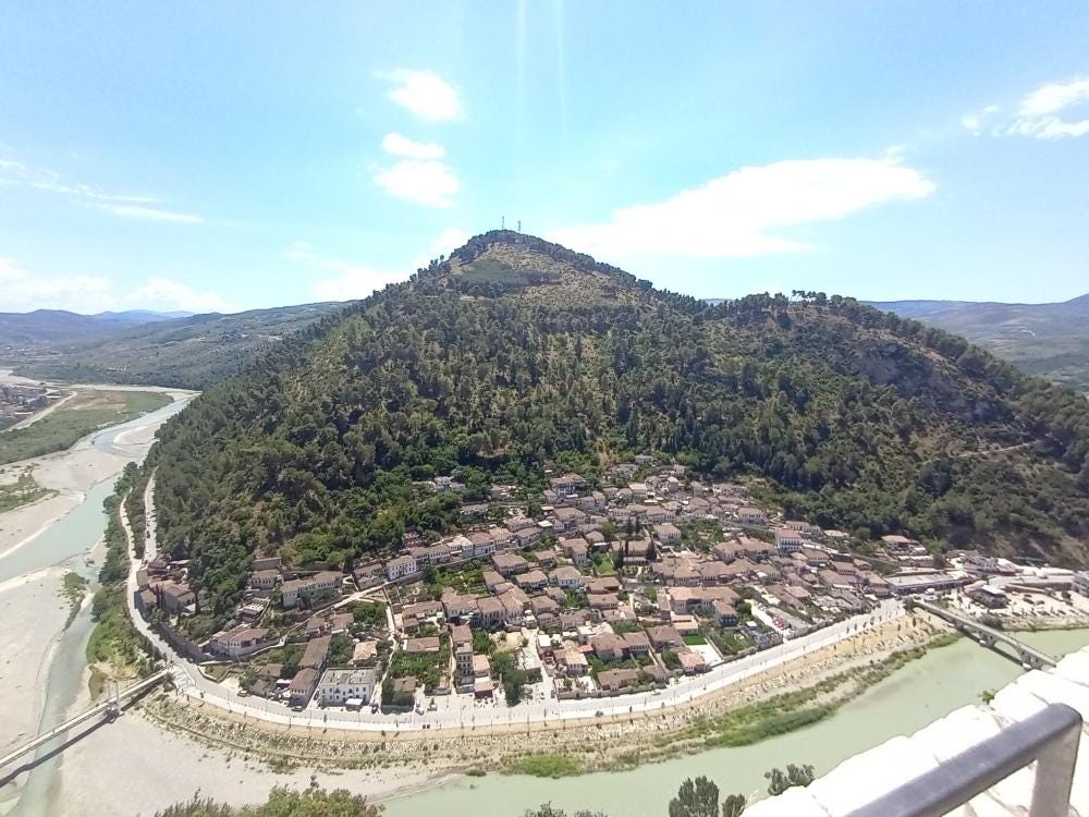 Foto 4 di 4