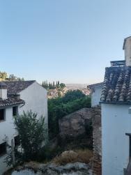 Foto 1 de 3