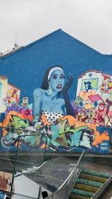 Foto {1} di {2}