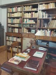 Foto {1} di {2}