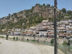 Foto 1 de 4