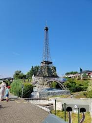 Photo {1} sur {2}