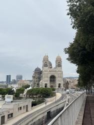 Foto {1} di {2}